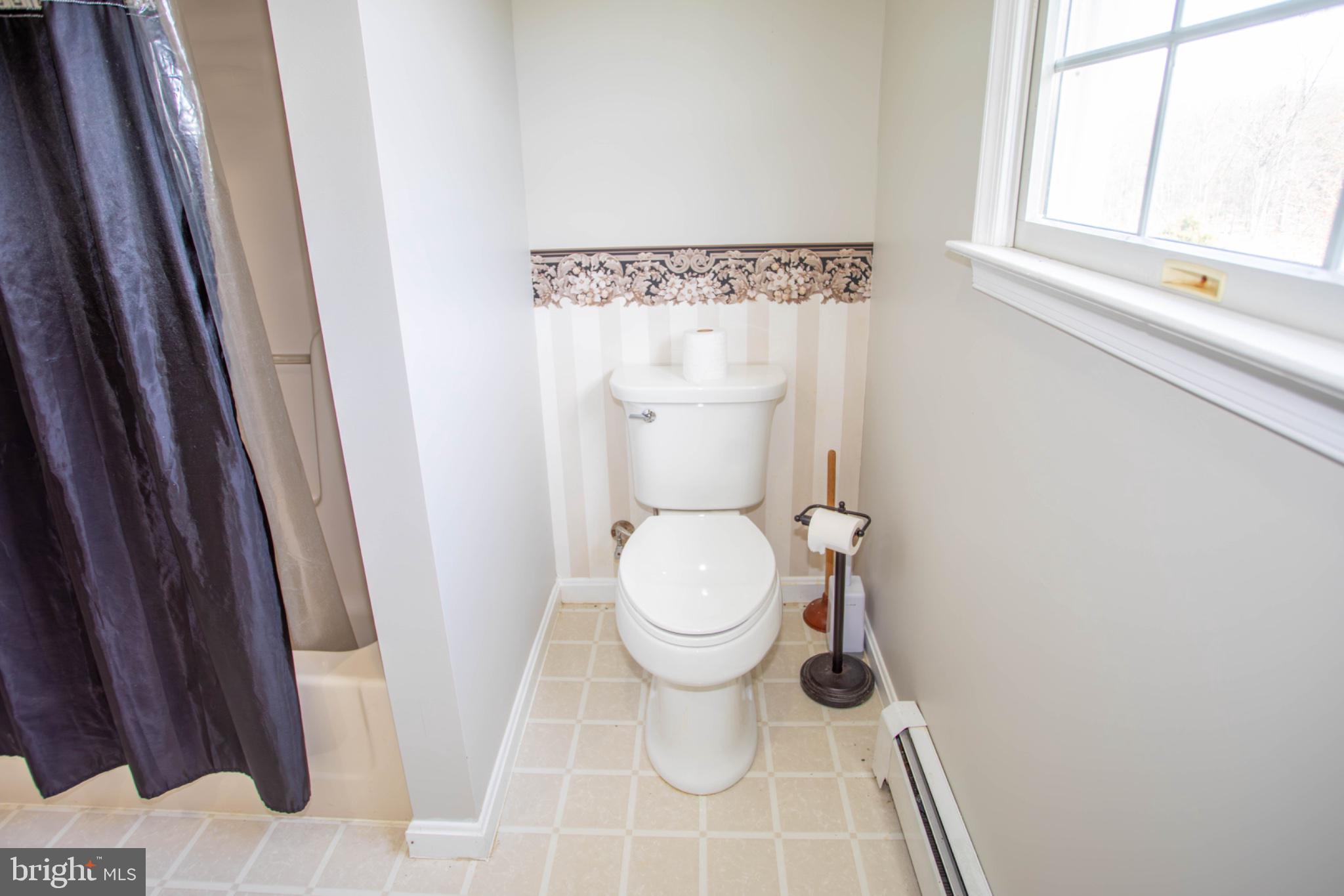 HICKORY WOODS - Residential