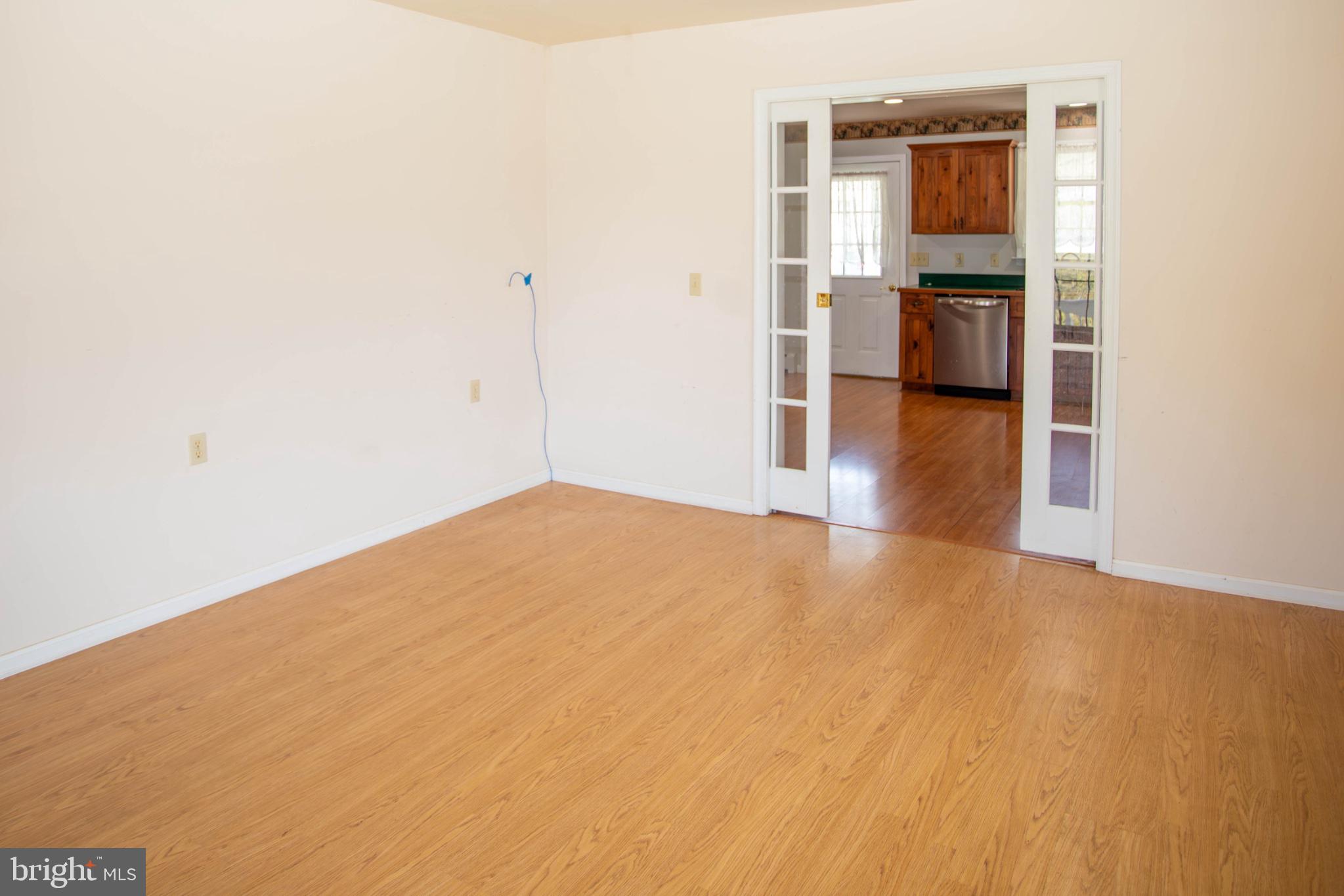 HICKORY WOODS - Residential