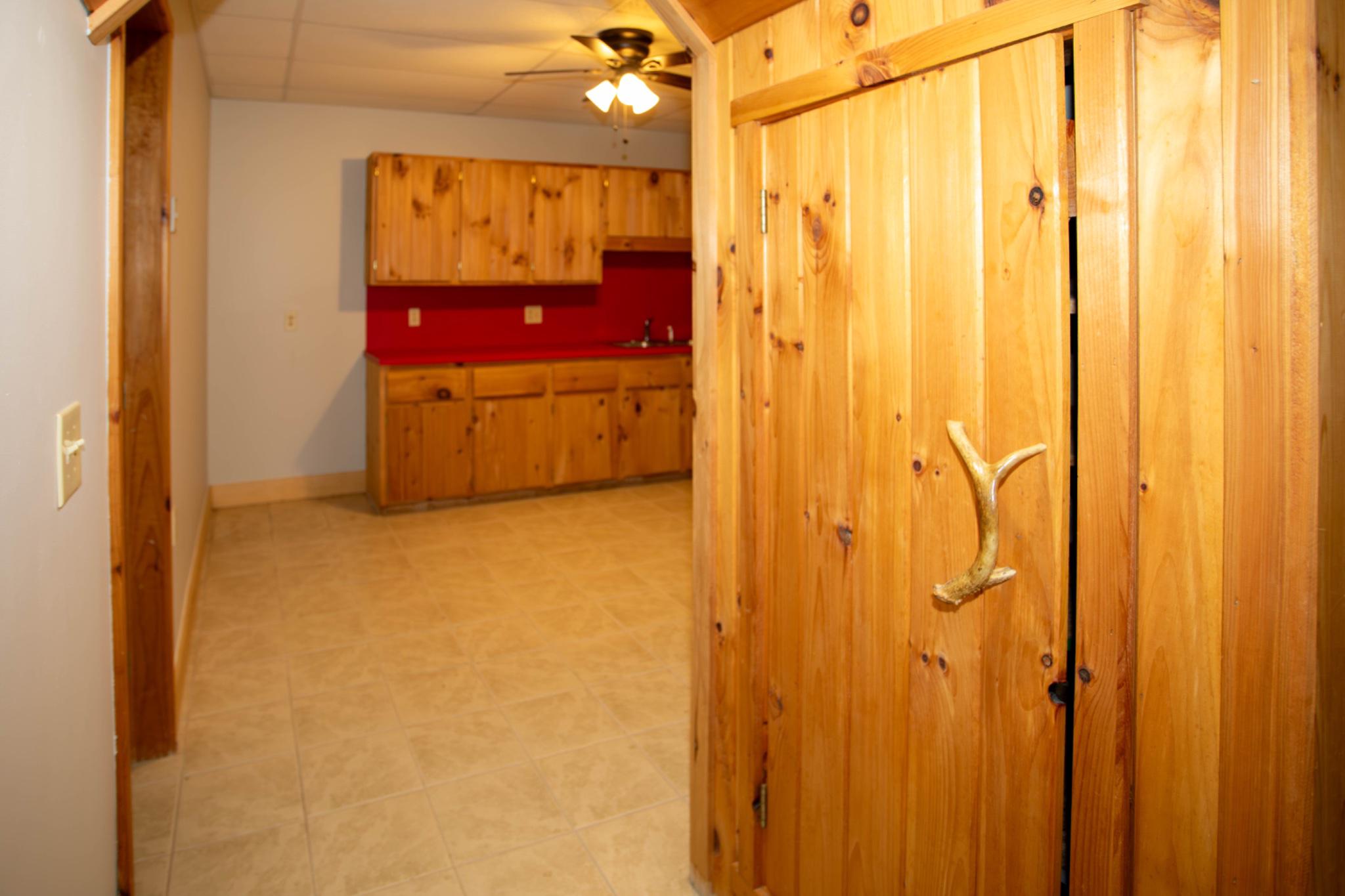 HICKORY WOODS - Residential