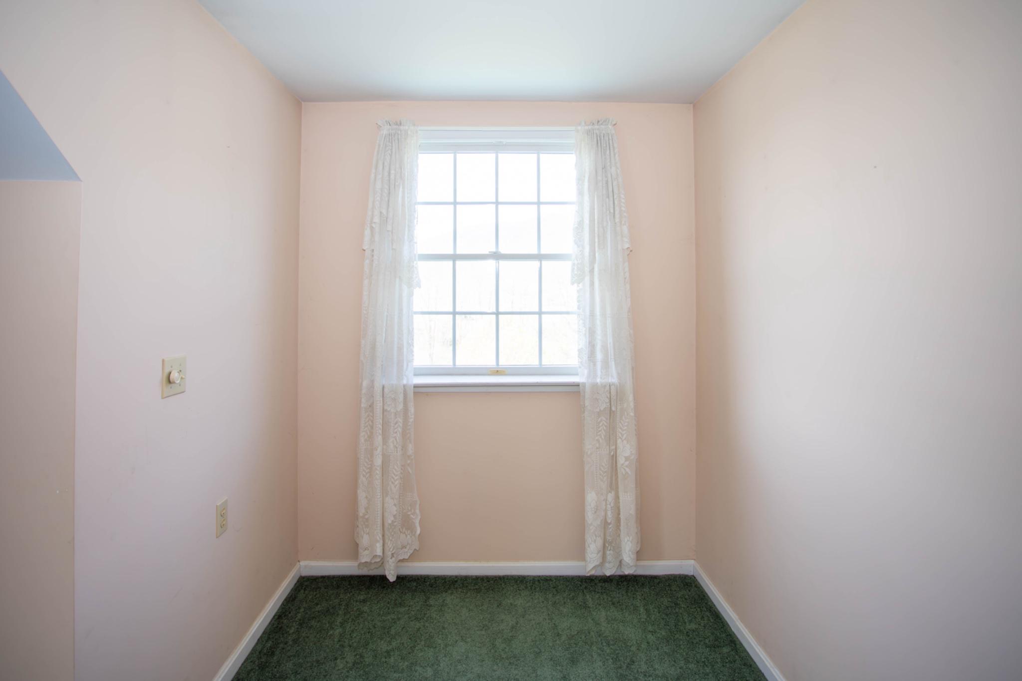 HICKORY WOODS - Residential