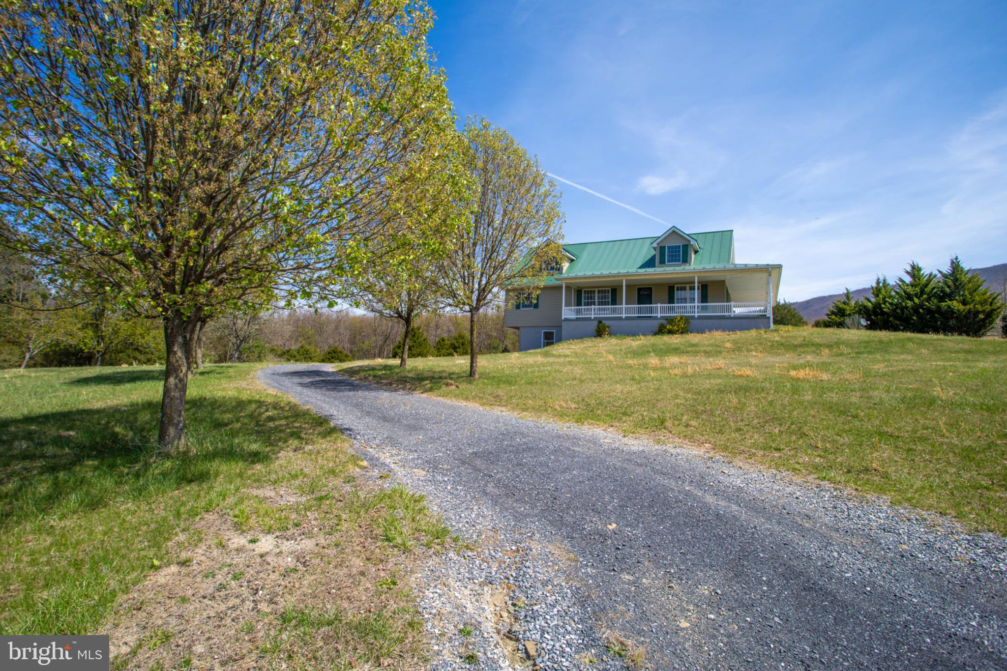 HICKORY WOODS - Residential