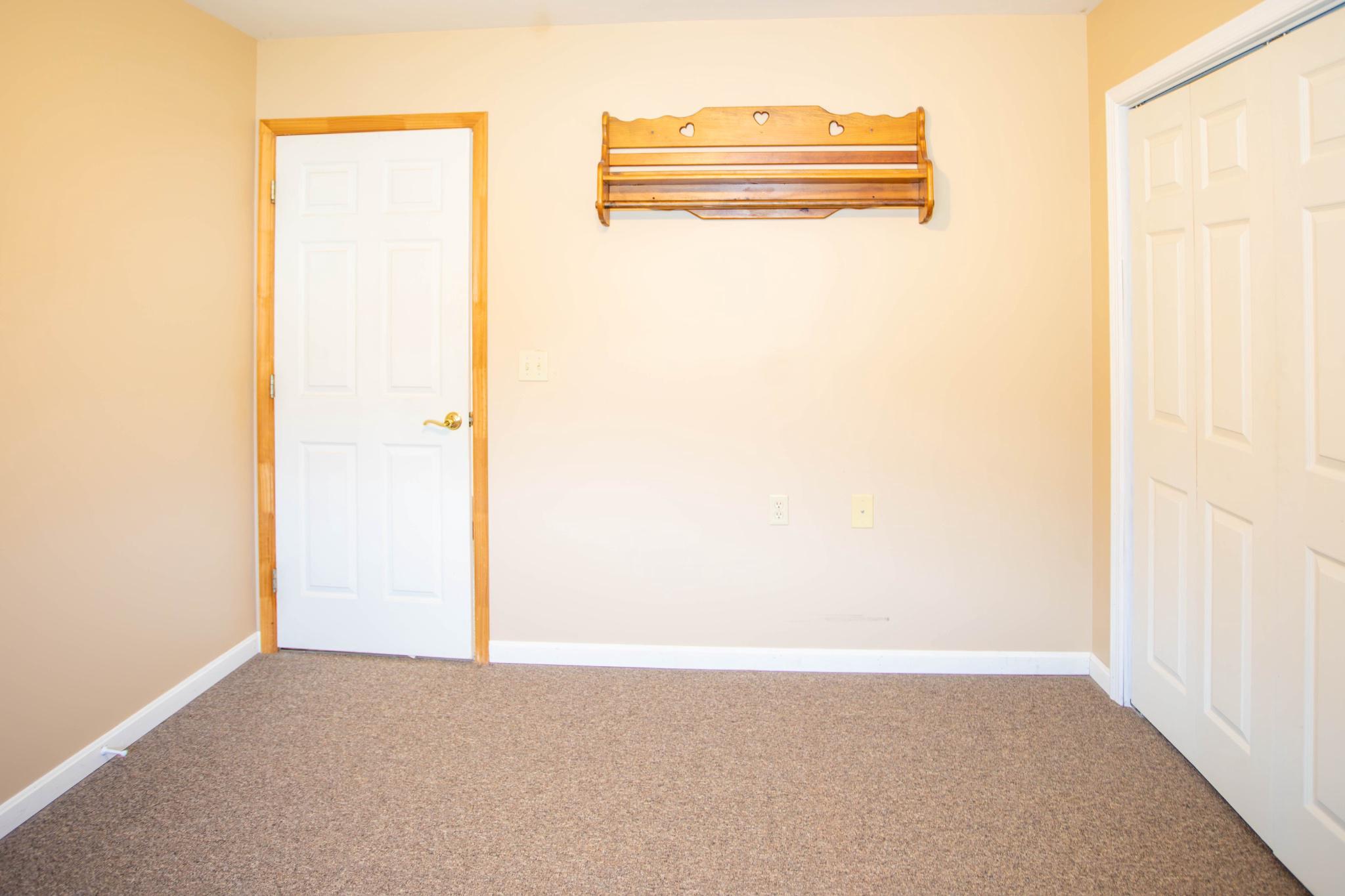 HICKORY WOODS - Residential