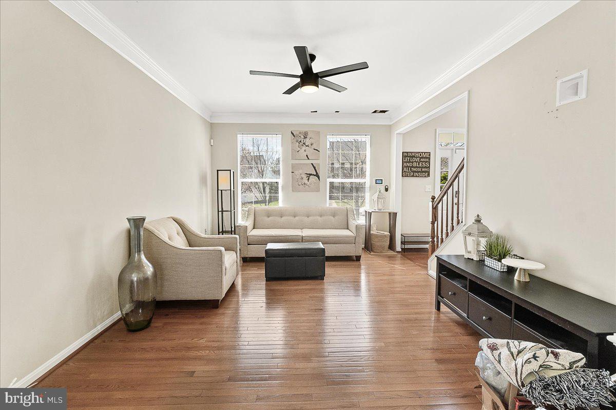 EMERALD FARM - Residential