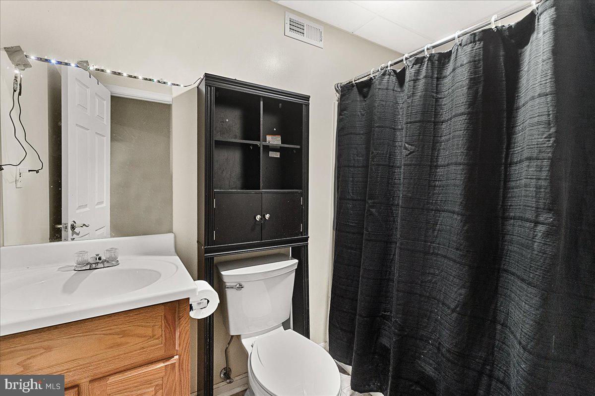 EMERALD FARM - Residential