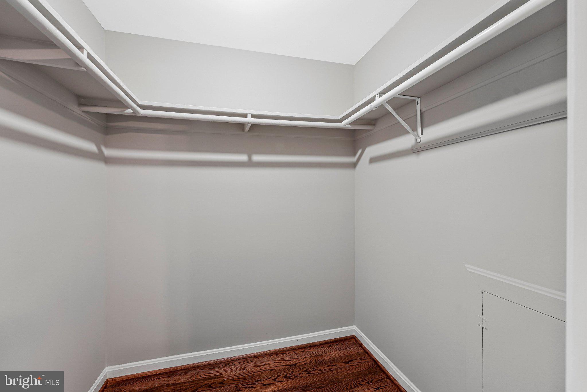 KINGS PARK - Residential