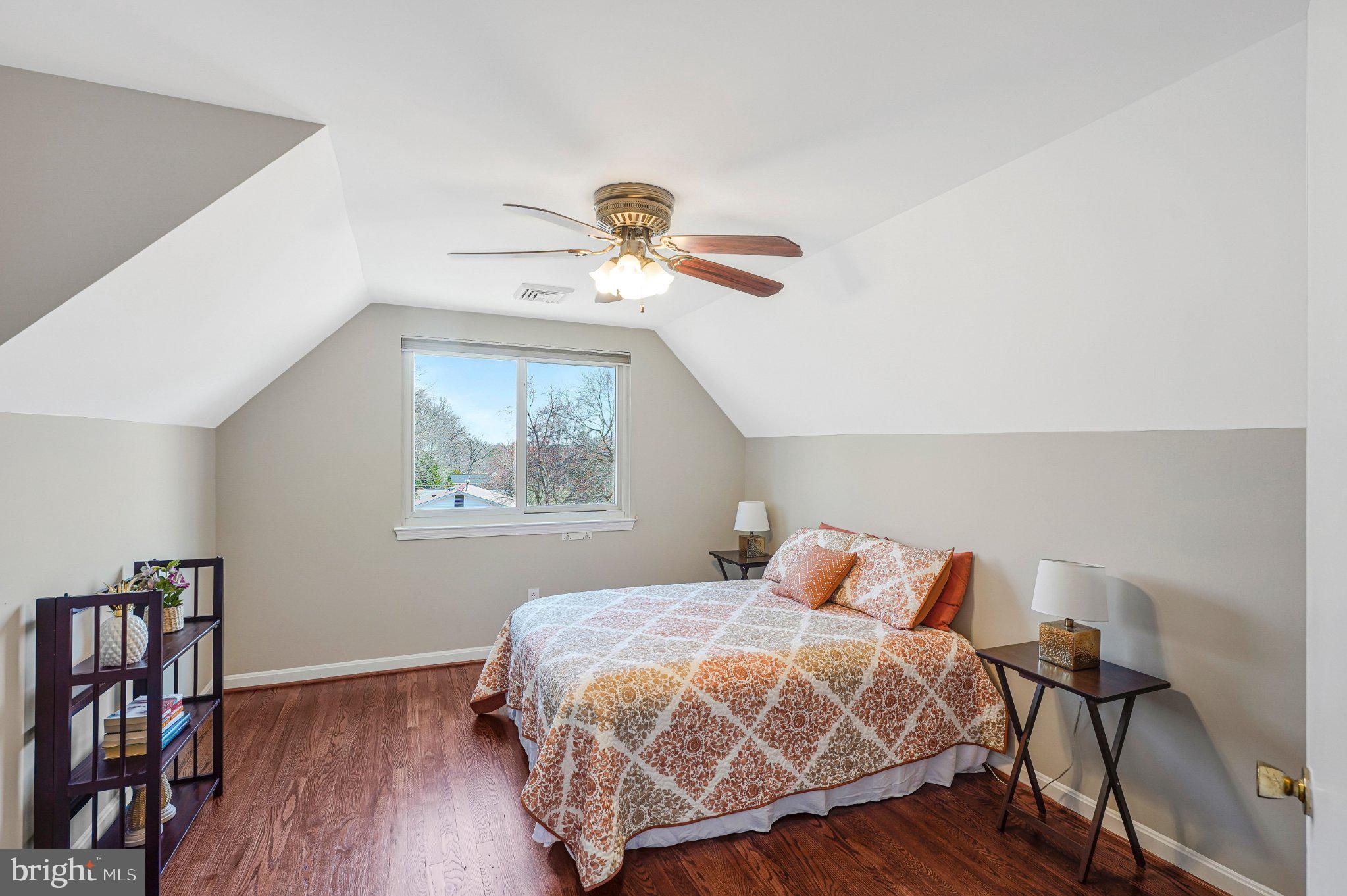 KINGS PARK - Residential