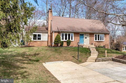 8806 CROMWELL DRIVE SPRINGFIELD VA 22151