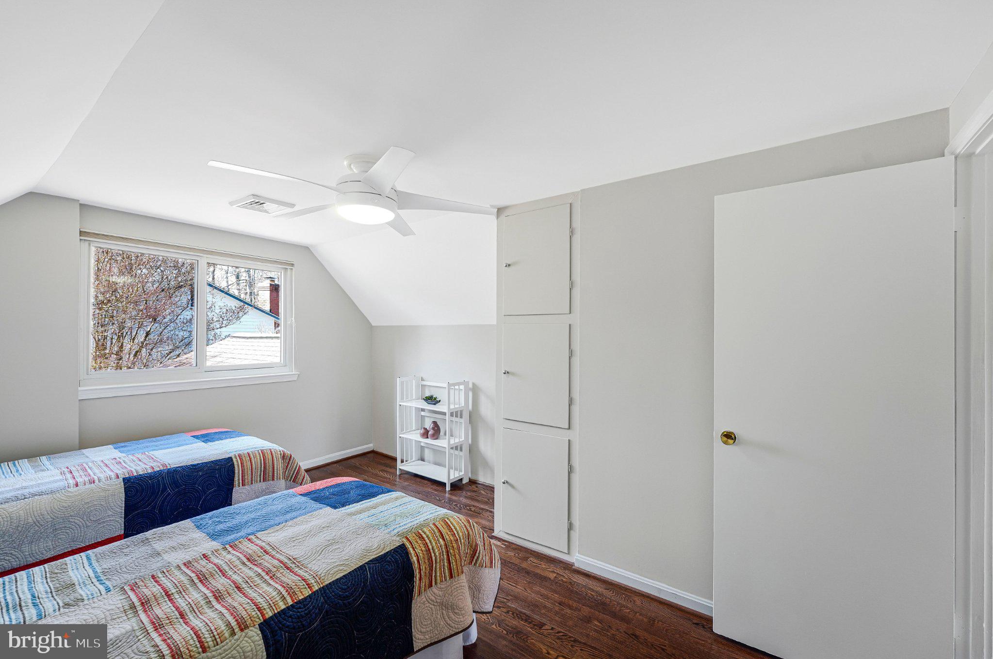 KINGS PARK - Residential