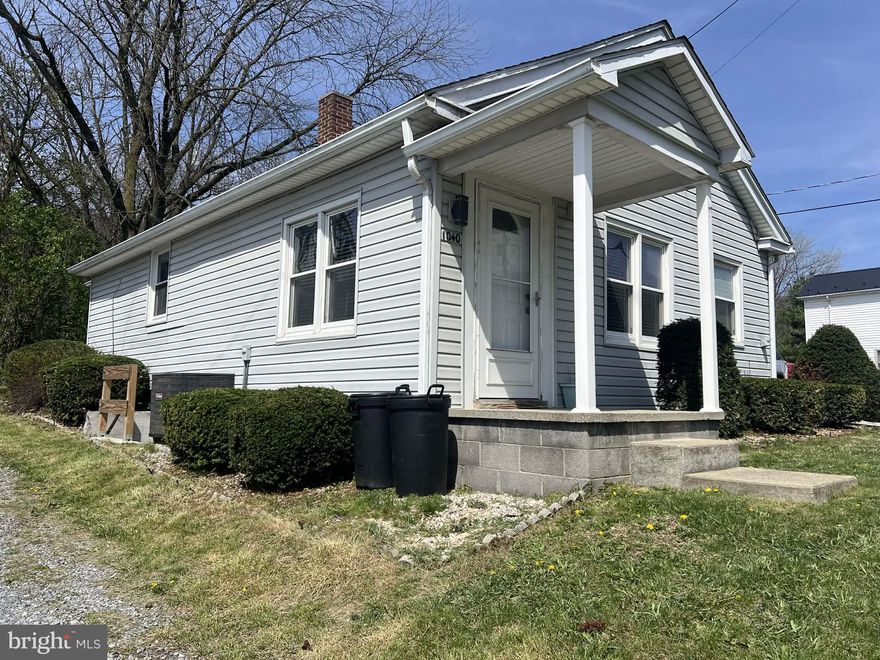 Come check out this charming home that is perfect for the first time homebuyer or someone looking to downsize.  Home has been completely renovated. Detached garage. Spacious yard. Convenient location.