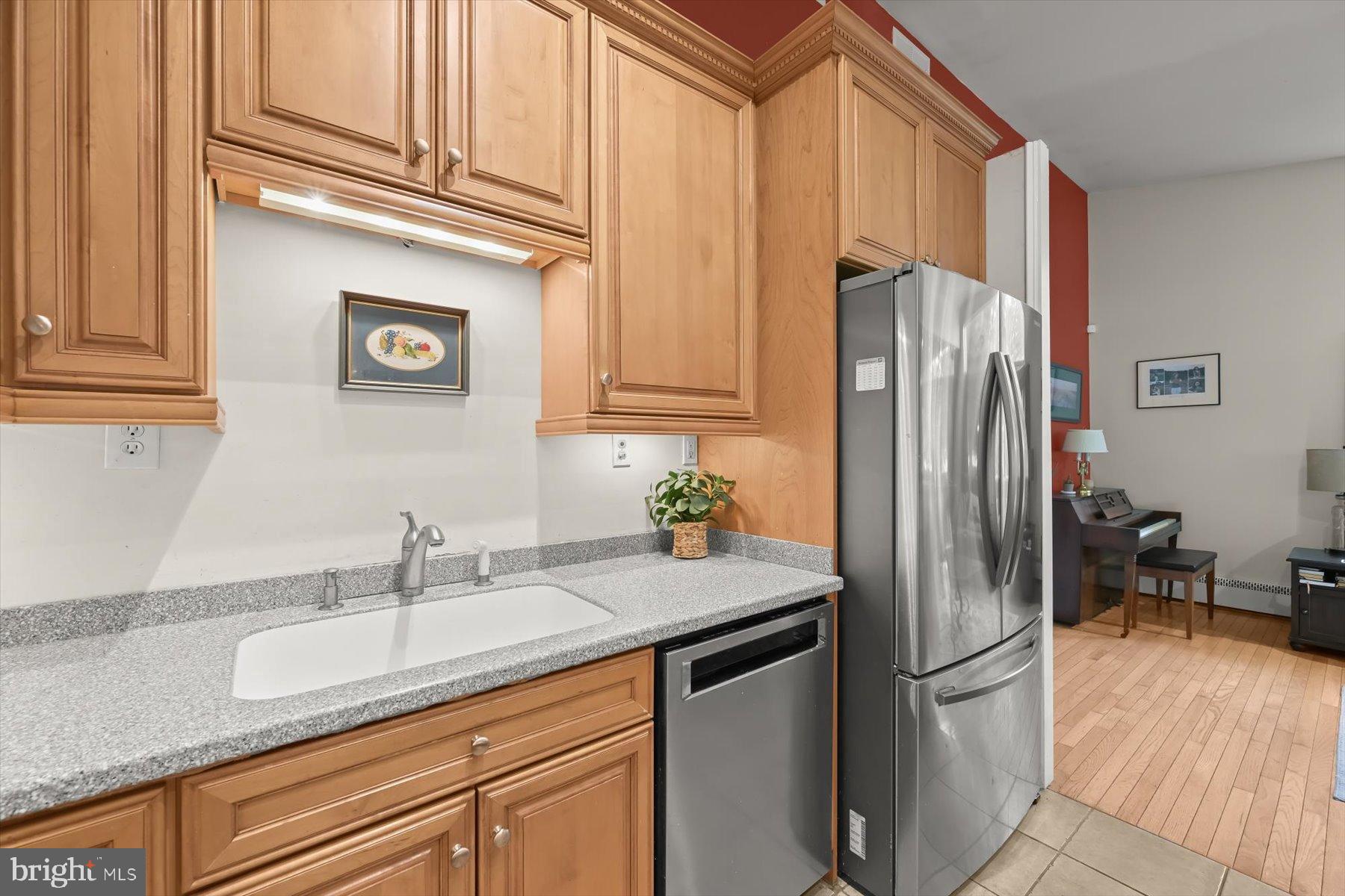 COLUMBIA HILLS - Residential