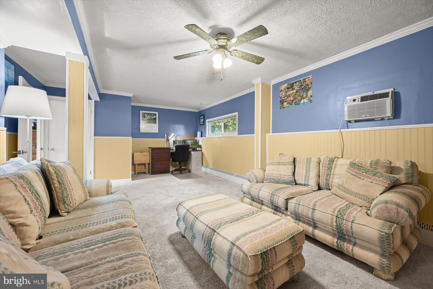 COLUMBIA HILLS - Residential