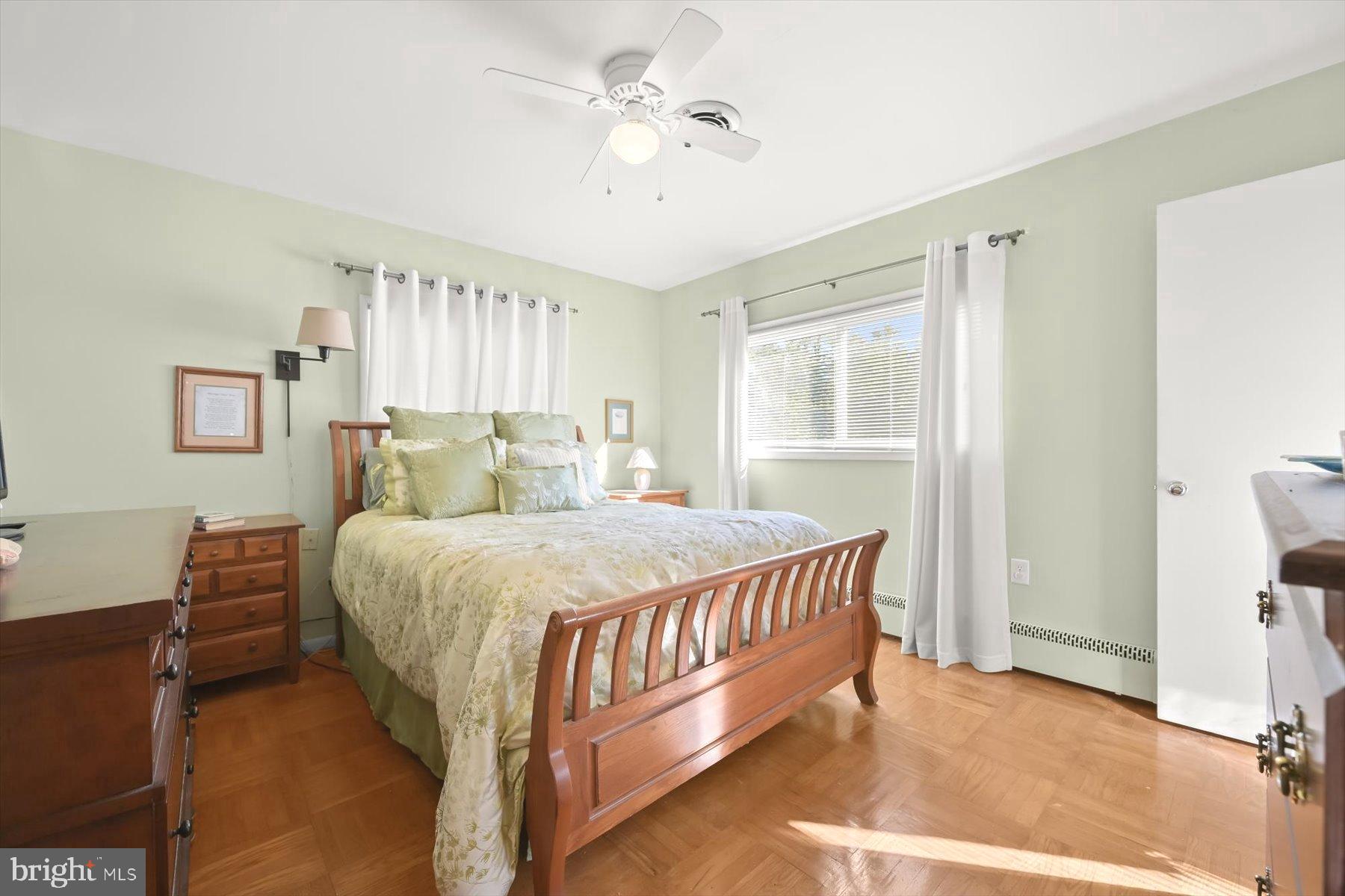 COLUMBIA HILLS - Residential