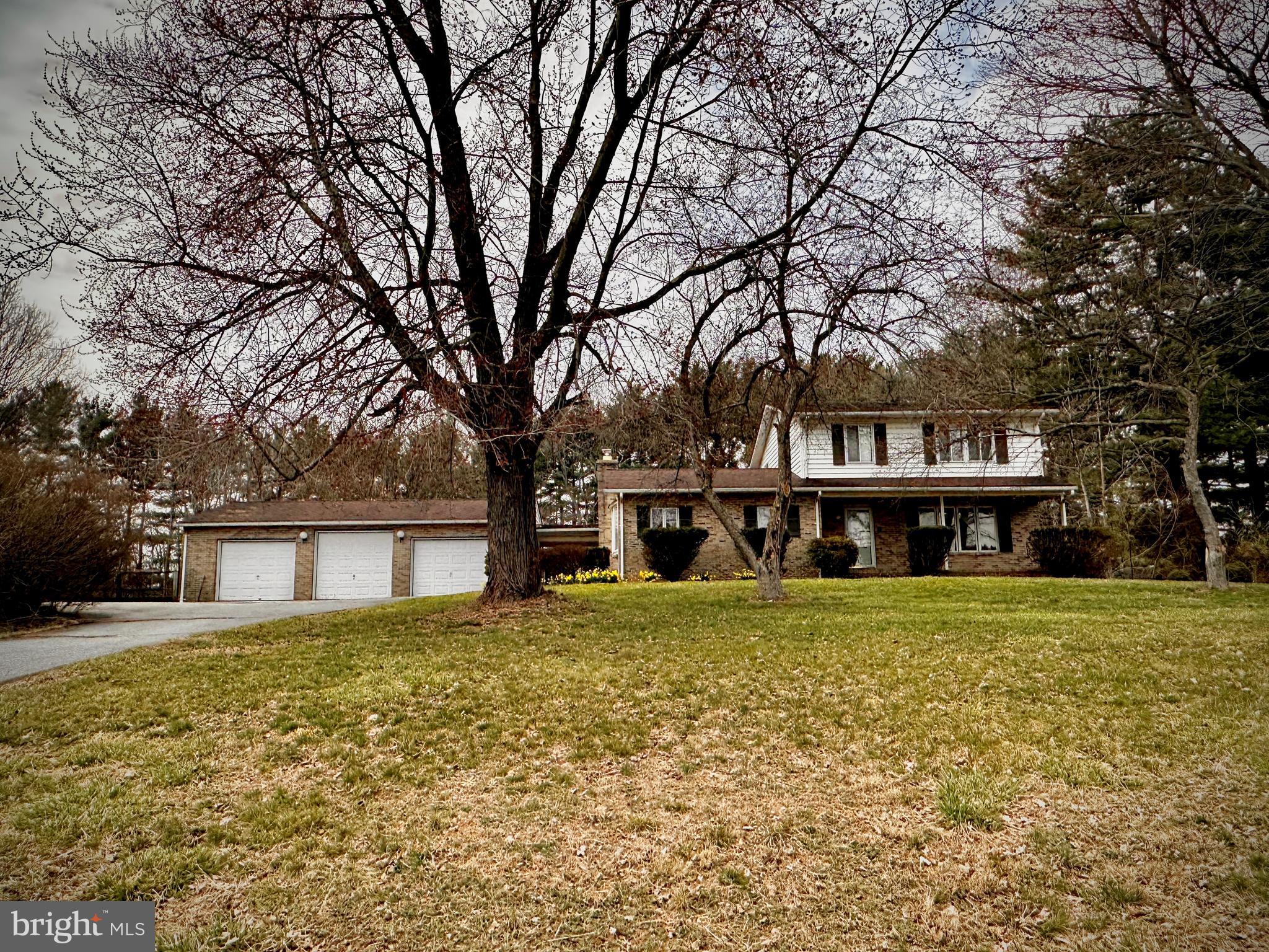 WINFIELD - Residential