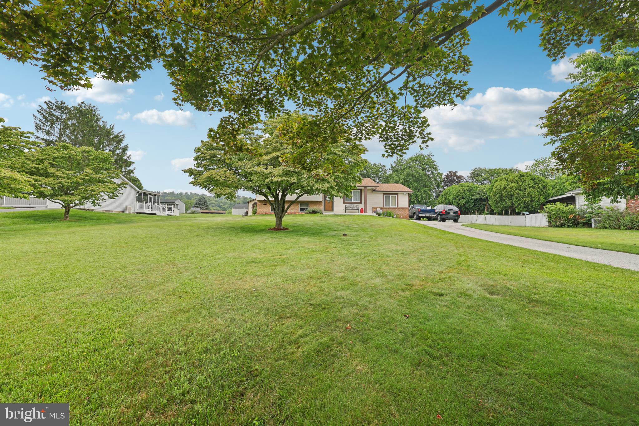 4210 VALLEY VISTA COURT