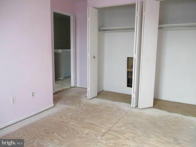 UPTON VILLAGE NORTH - Residential