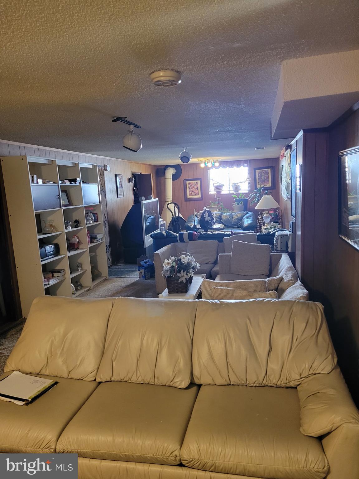 ROCKDALE - Residential