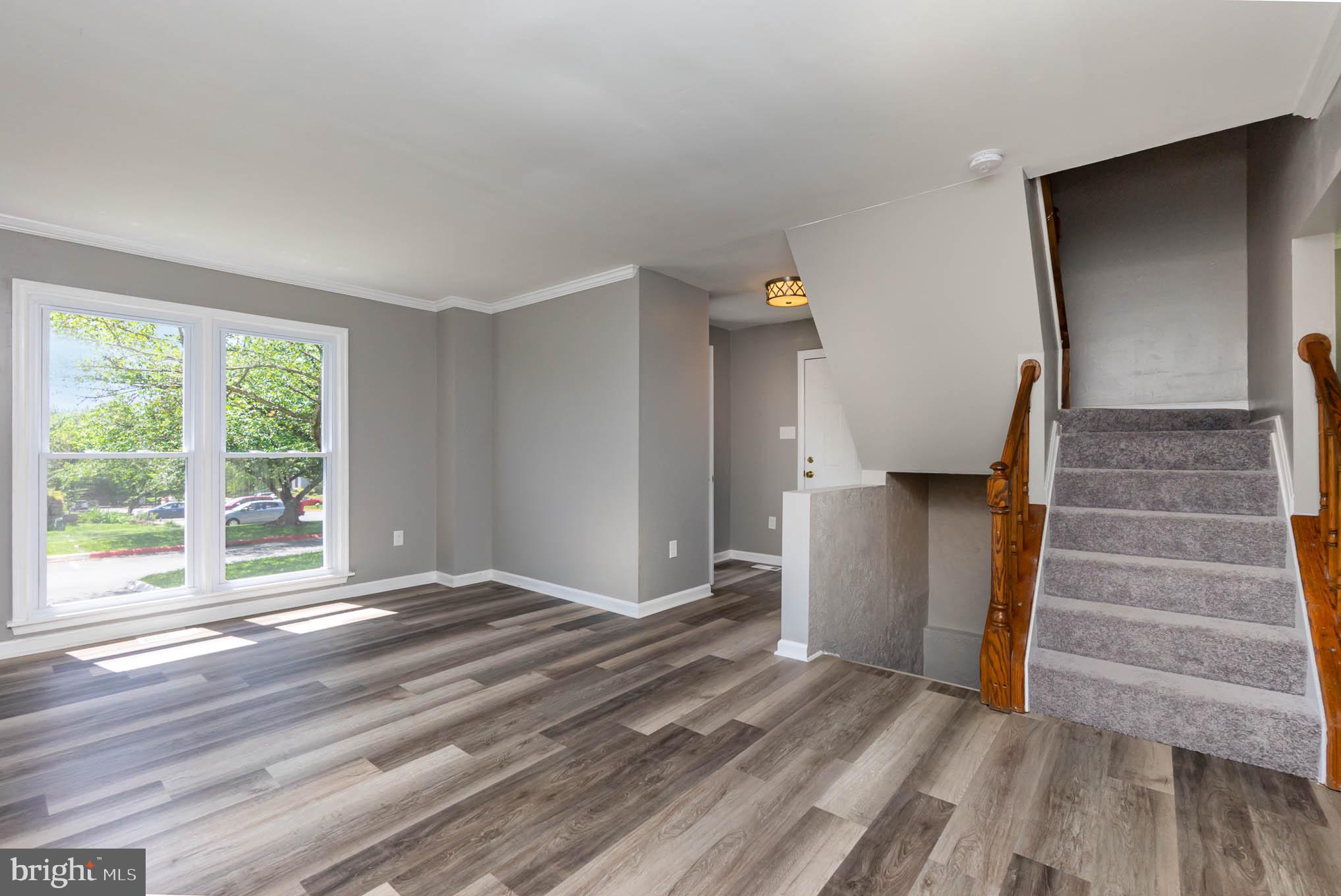 CONSTANT FRIENDSHIP - Residential Lease