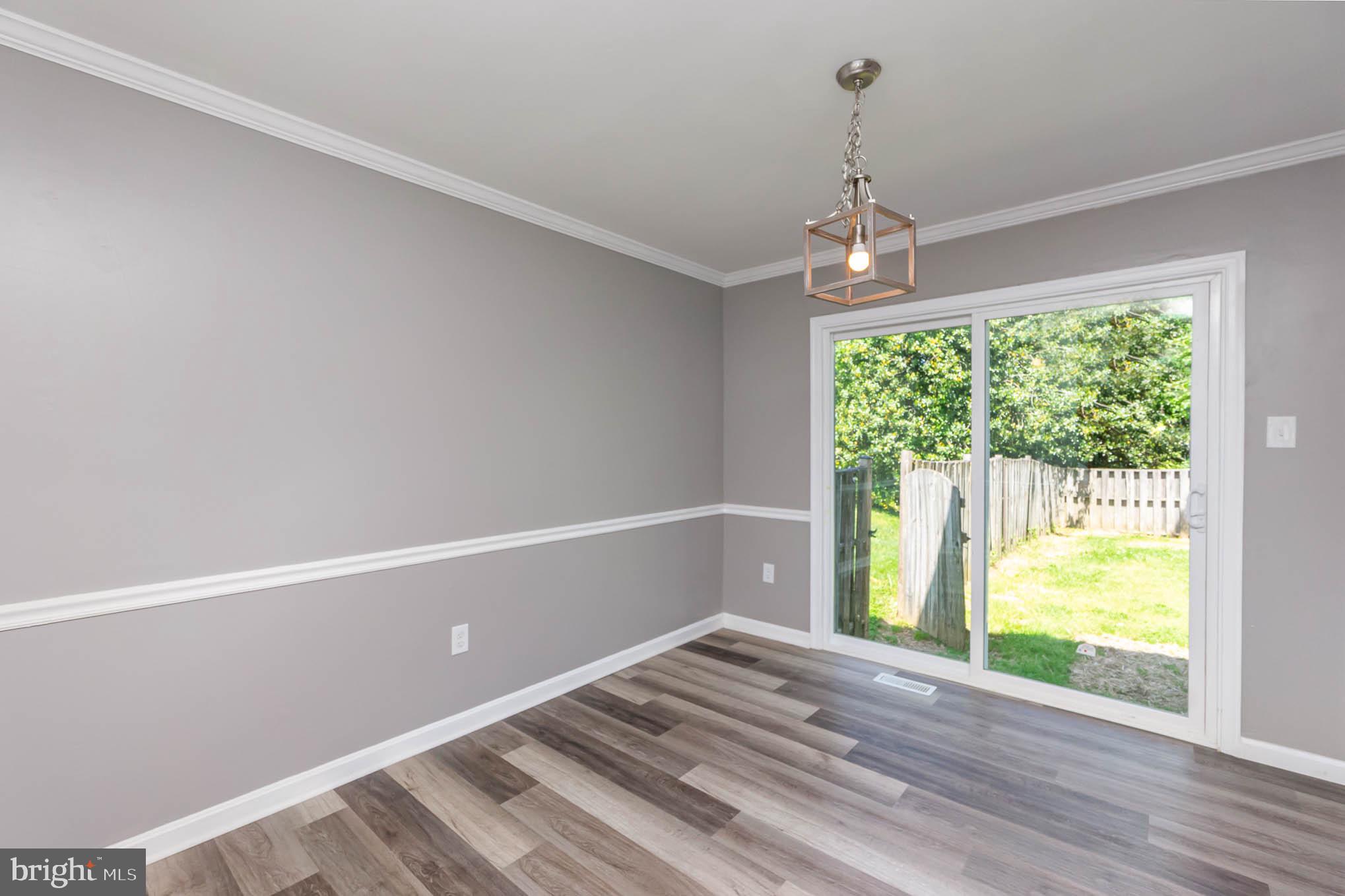 CONSTANT FRIENDSHIP - Residential Lease