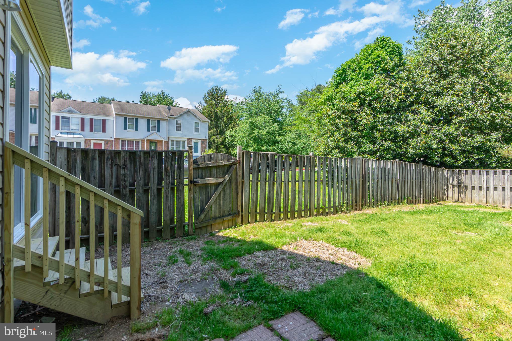 CONSTANT FRIENDSHIP - Residential Lease