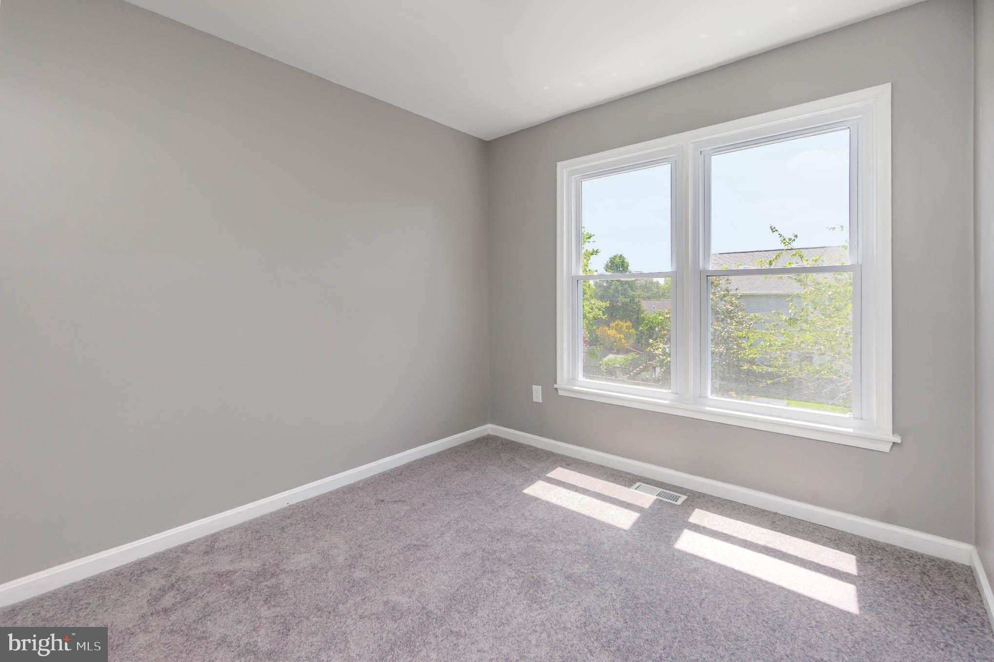 CONSTANT FRIENDSHIP - Residential Lease