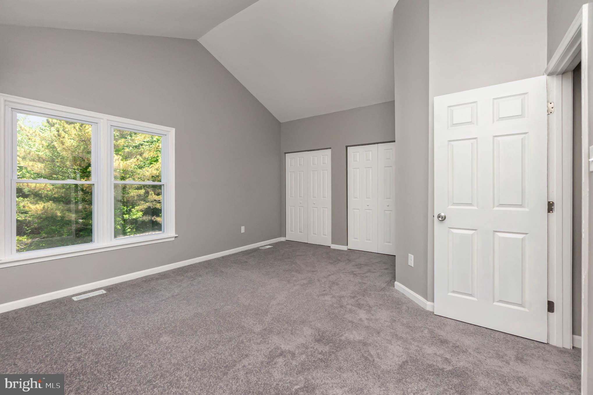 CONSTANT FRIENDSHIP - Residential Lease