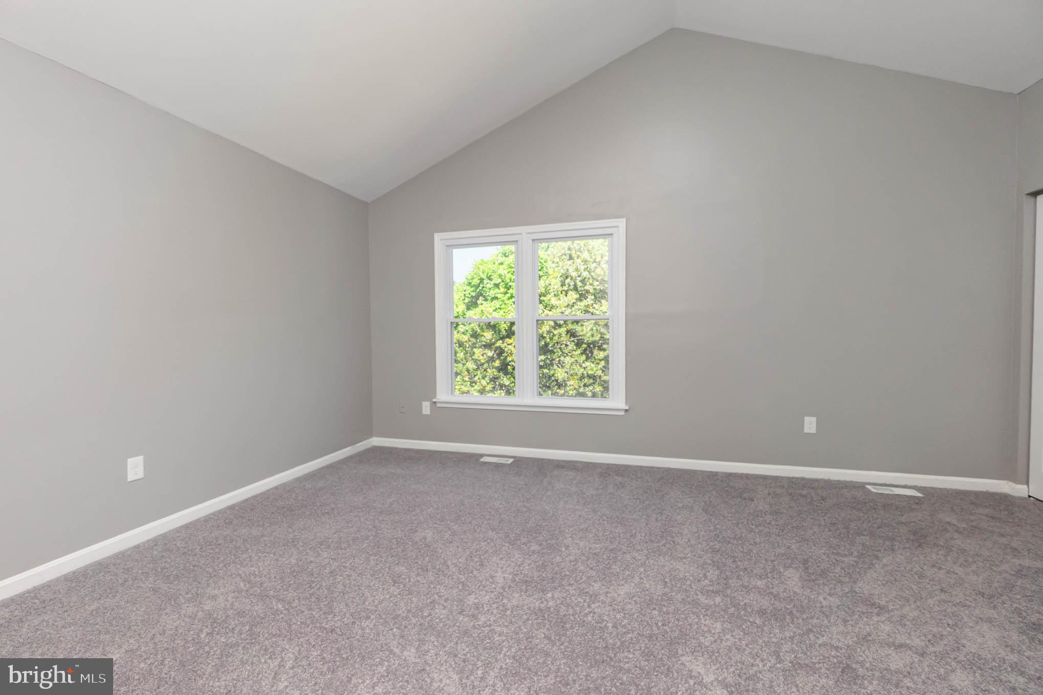 CONSTANT FRIENDSHIP - Residential Lease