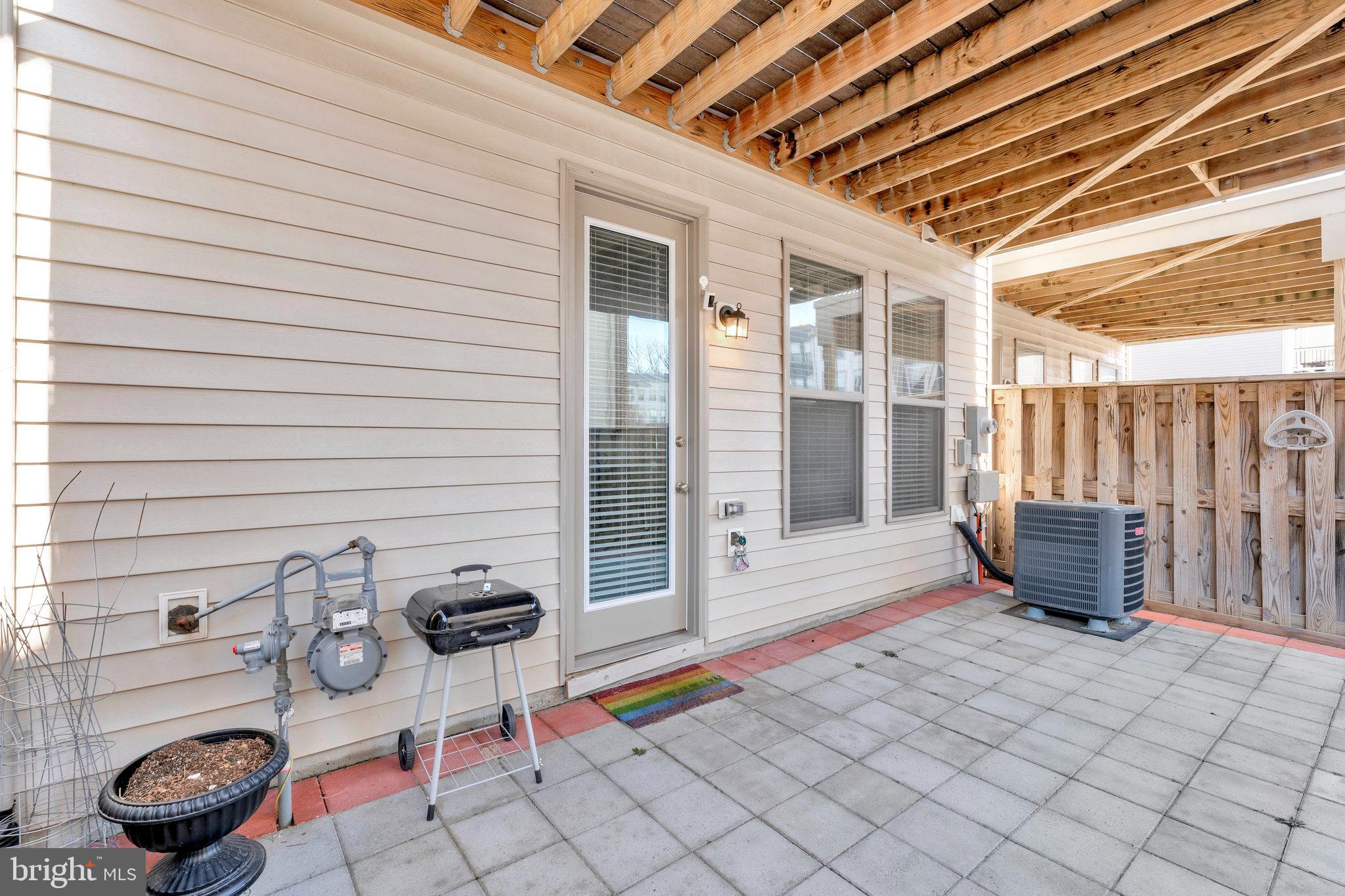 STONE RIDGE - Residential