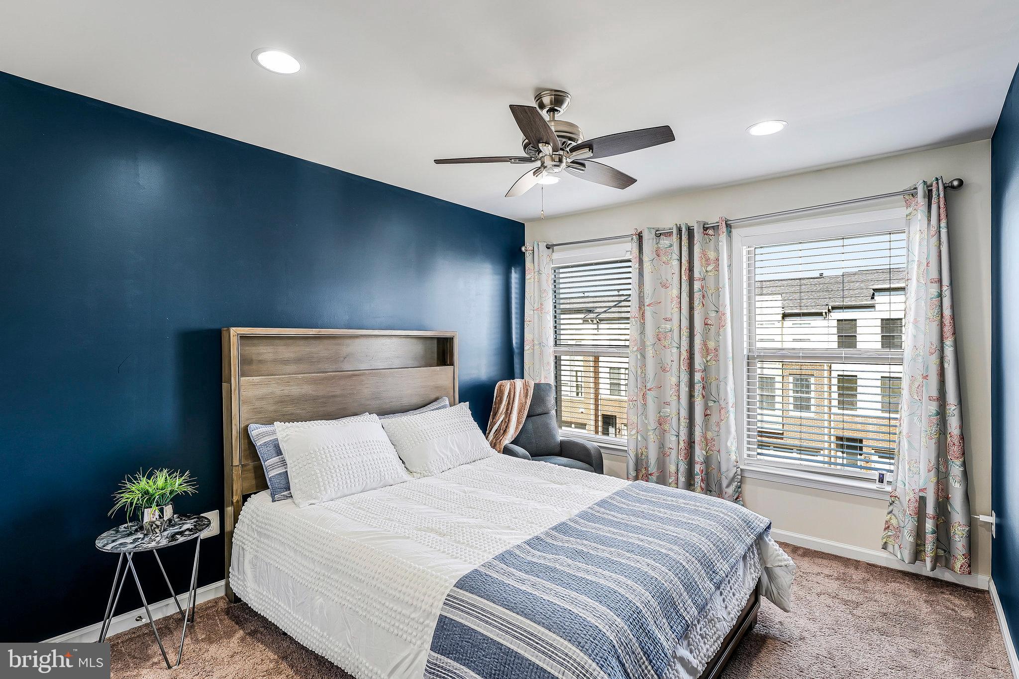 STONE RIDGE - Residential