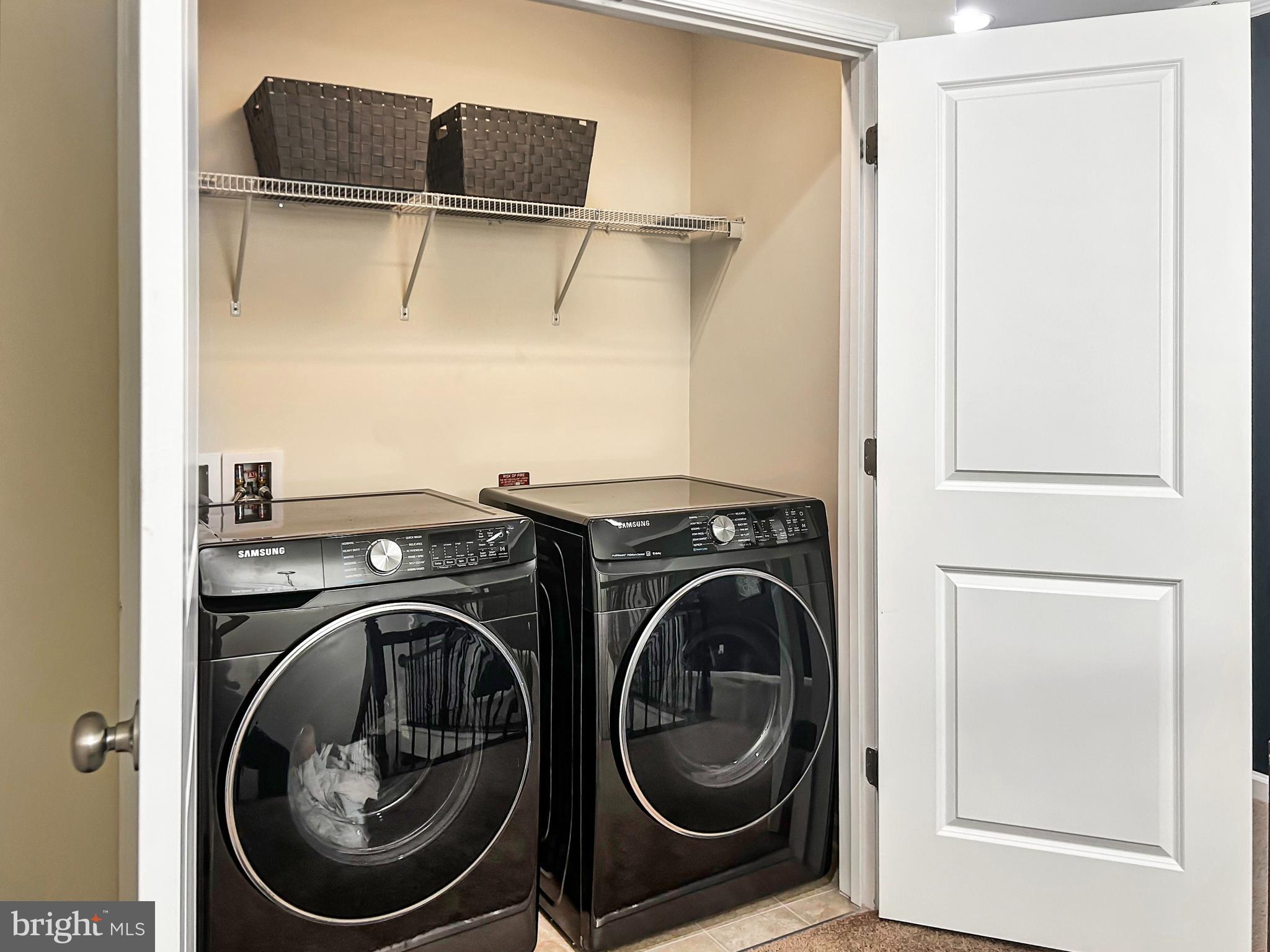 STONE RIDGE - Residential