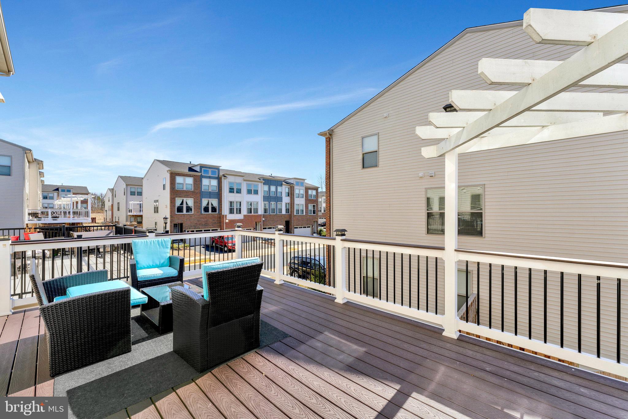 STONE RIDGE - Residential