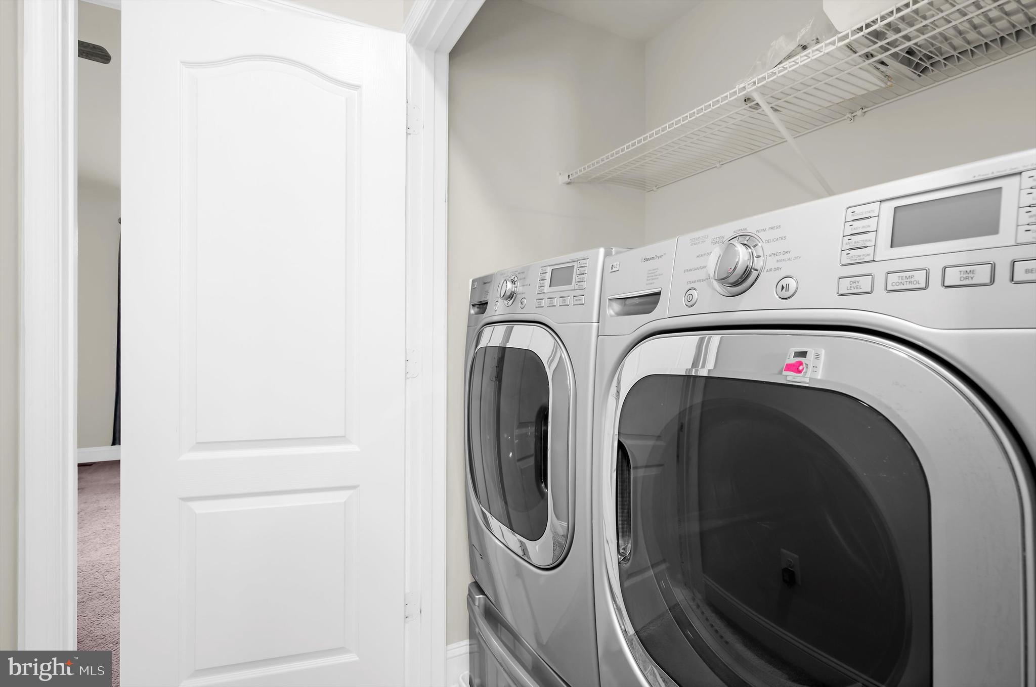 VILLAGE GREENS - Residential