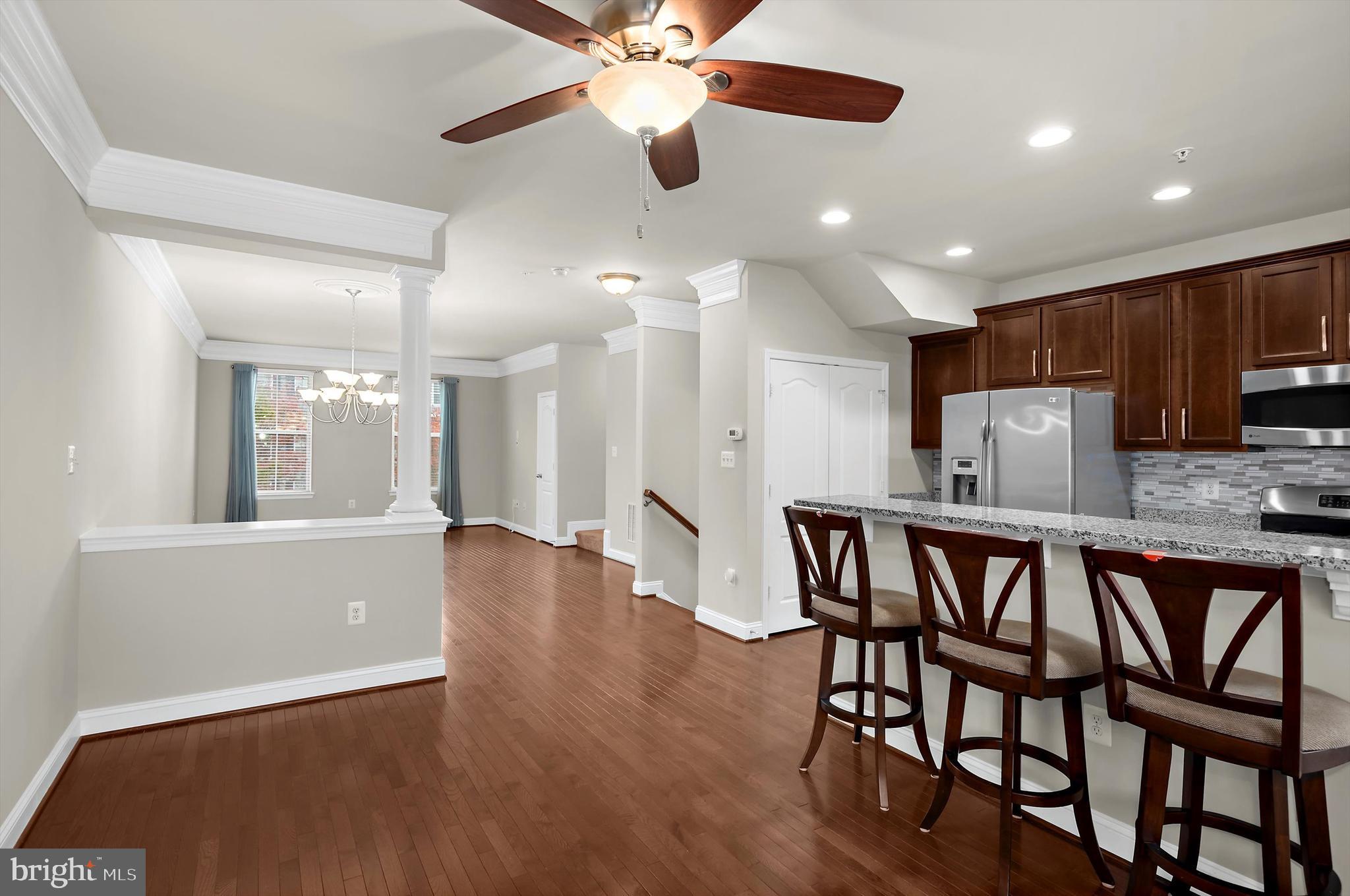 VILLAGE GREENS - Residential