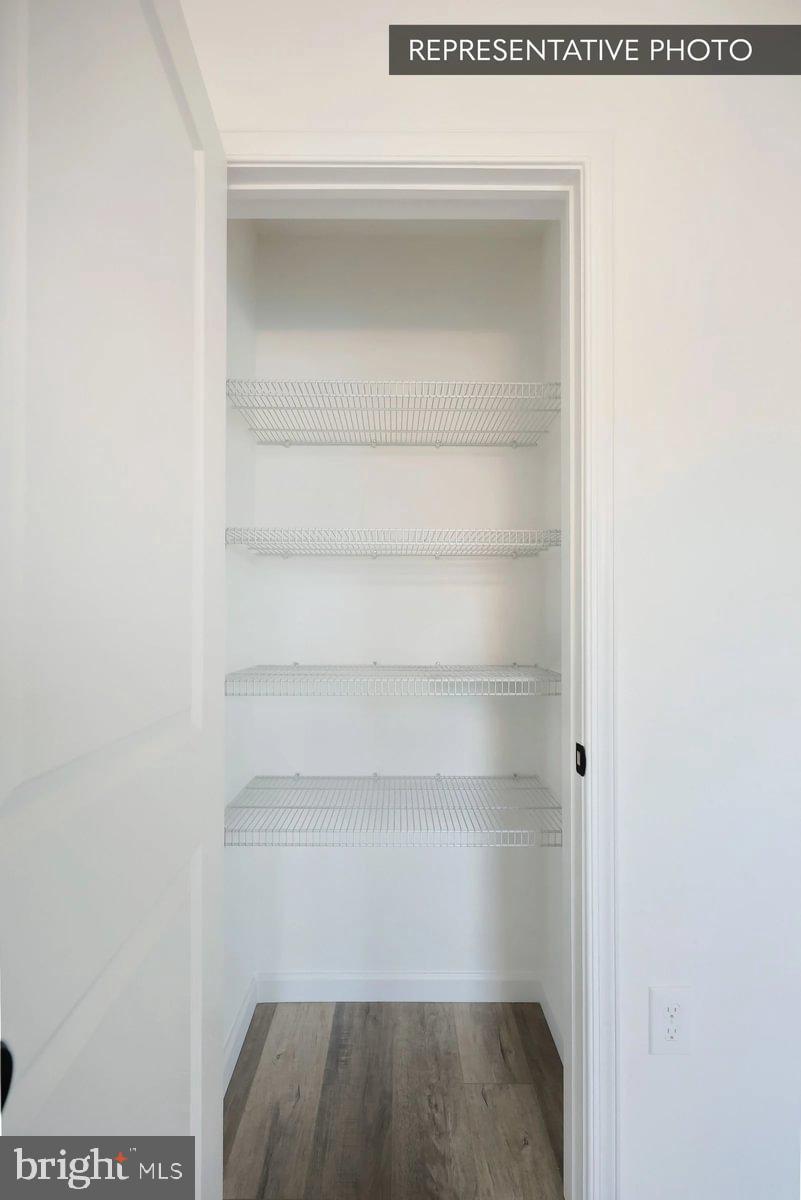 LOGAN GREENE - Residential