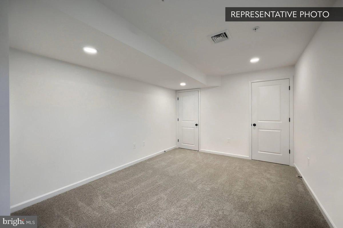 LOGAN GREENE - Residential