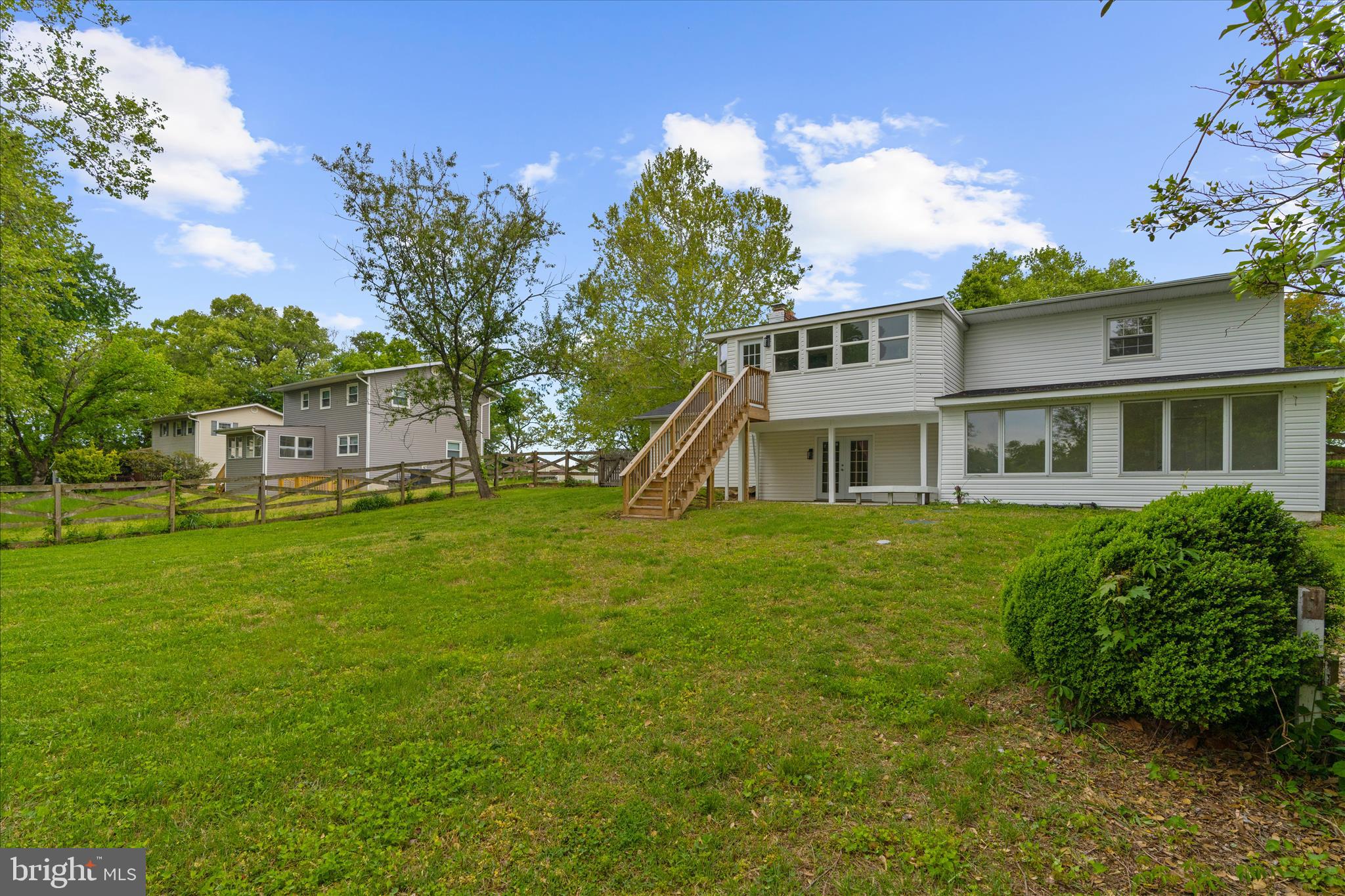 BRIGHTWOOD - Residential
