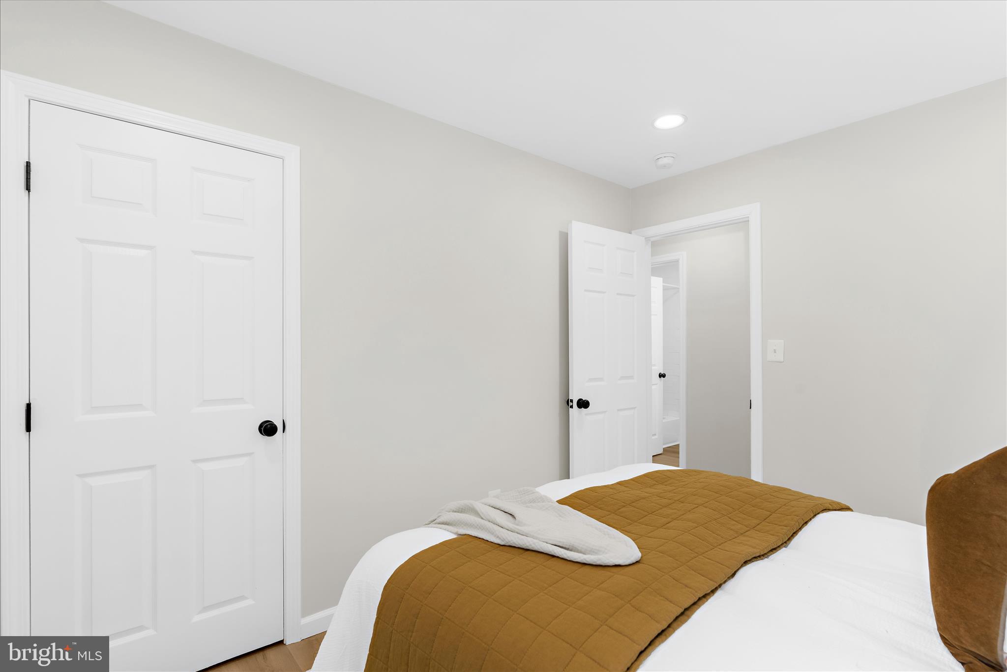 BRIGHTWOOD - Residential