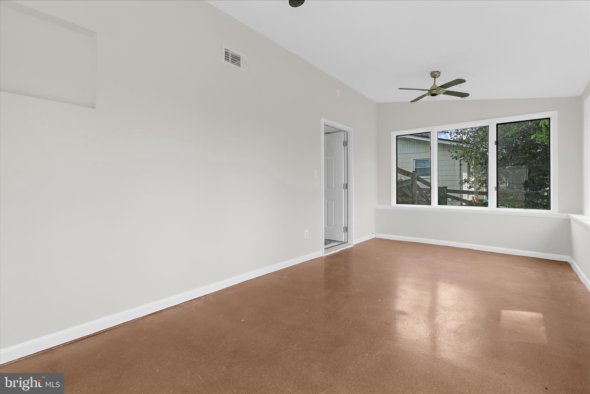 BRIGHTWOOD - Residential