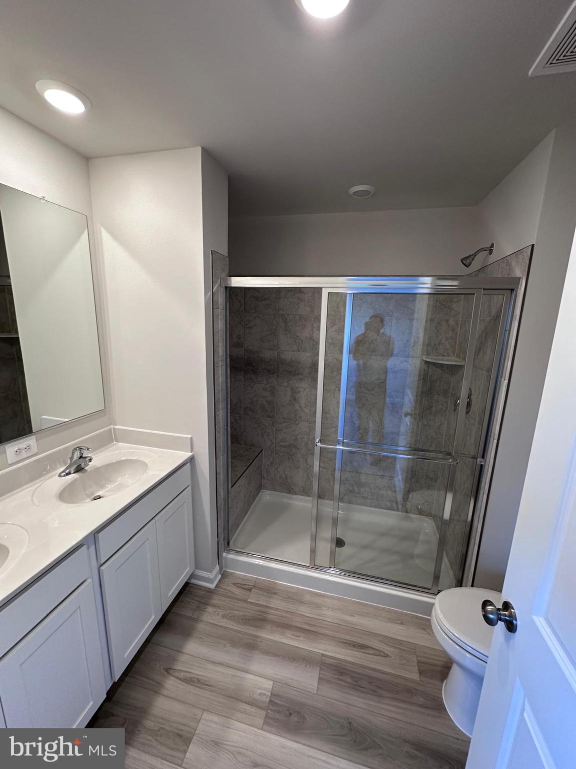 SHENANDOAH SPRINGS - Residential Lease