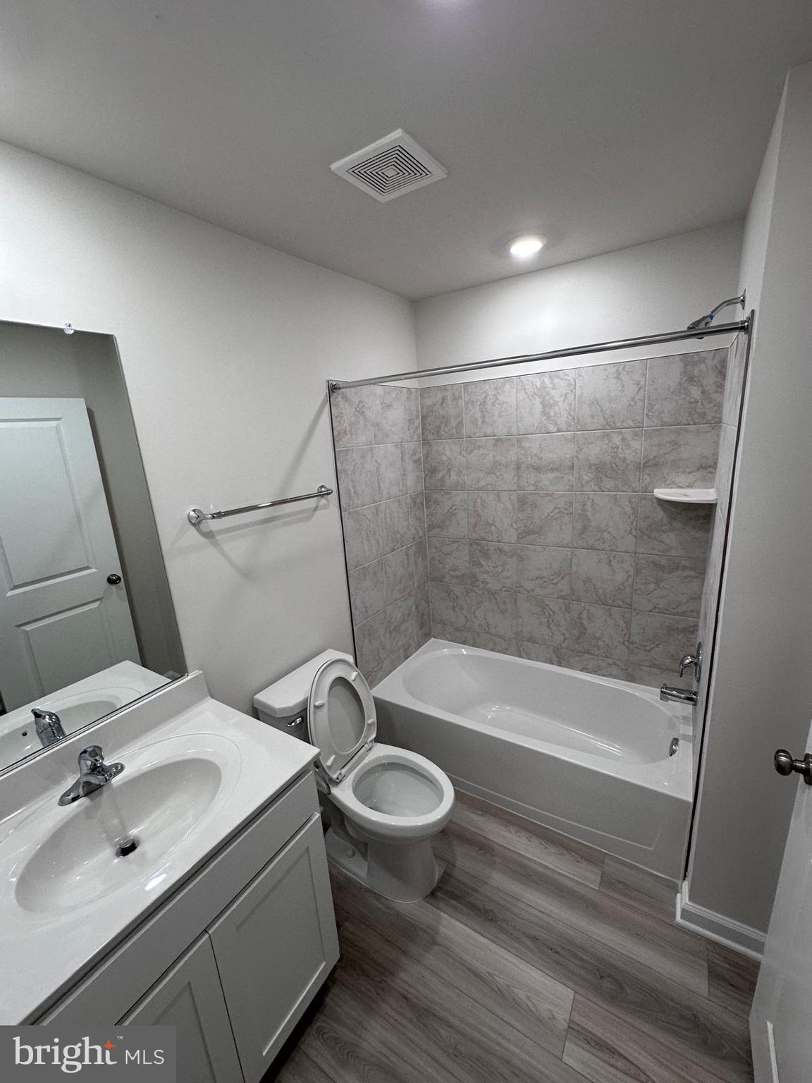 SHENANDOAH SPRINGS - Residential Lease