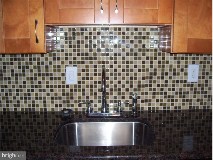 PORT RICHMOND - Residential