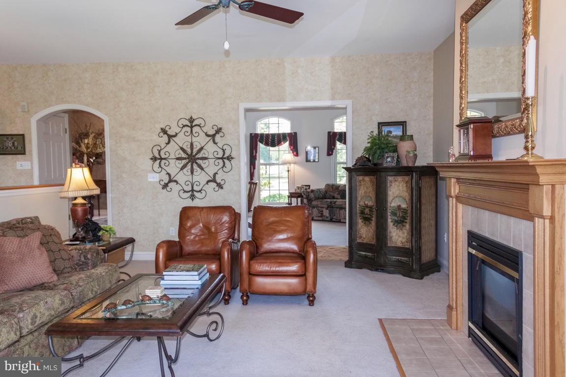 EAST HEMPFIELD - Residential