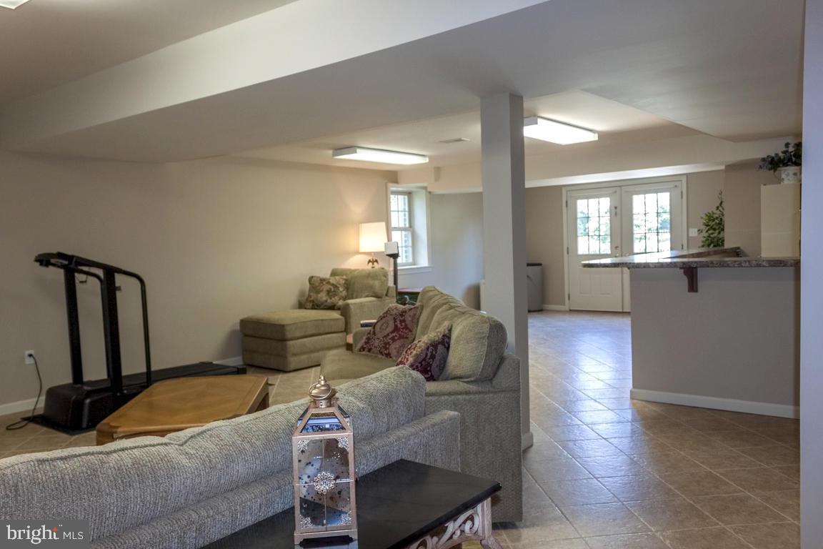 EAST HEMPFIELD - Residential