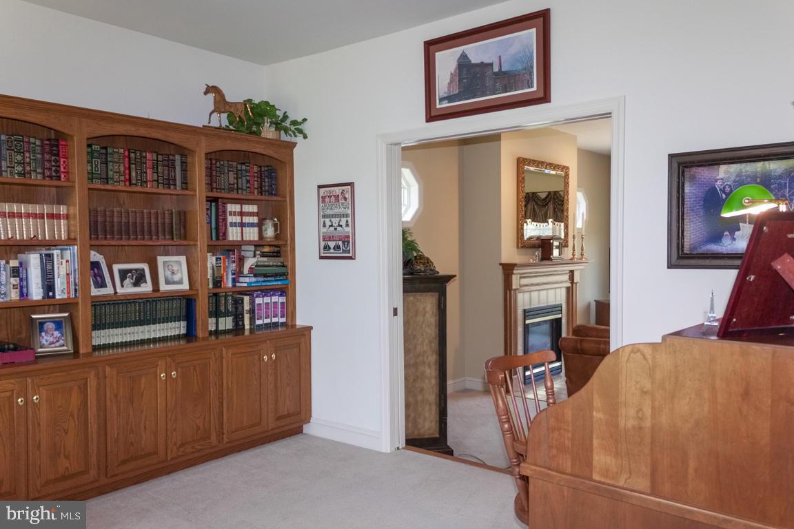 EAST HEMPFIELD - Residential