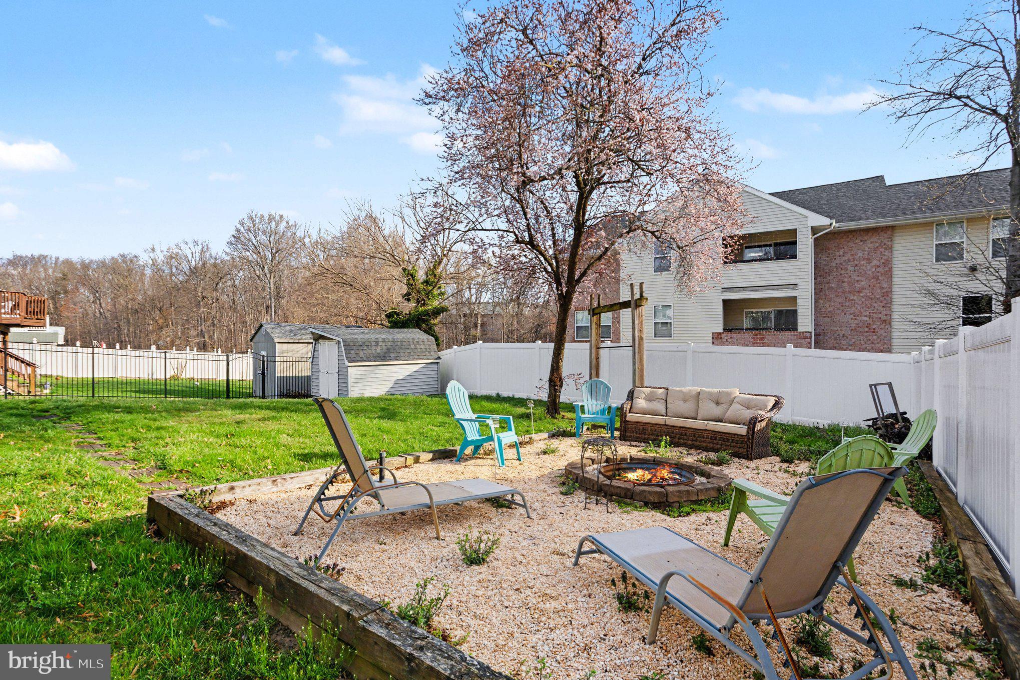 SILVER SPRING STATION - Residential