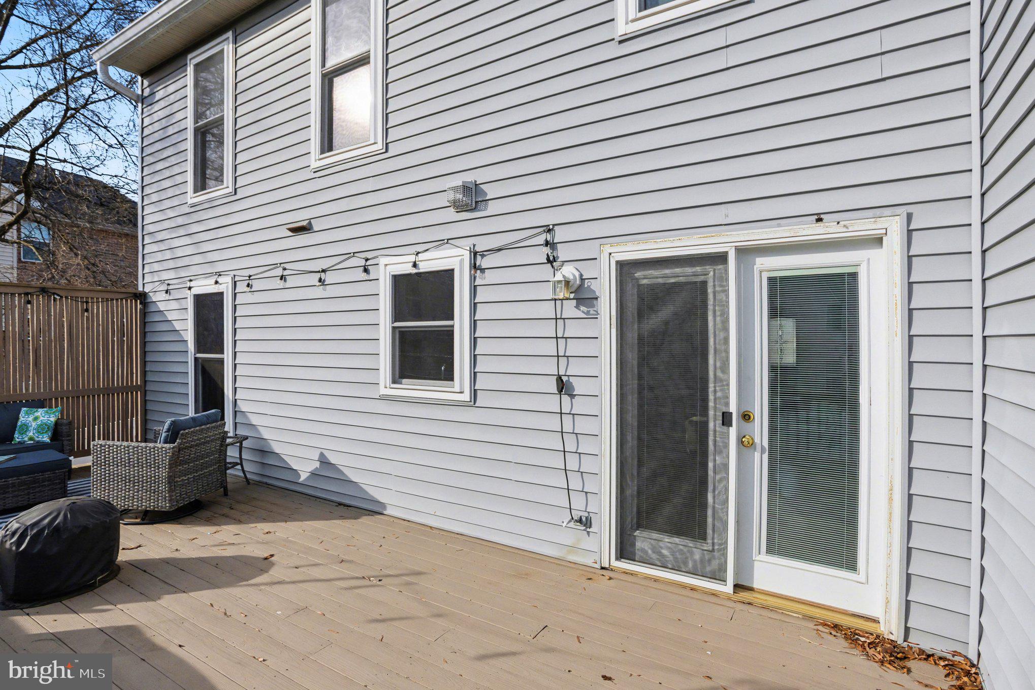 SILVER SPRING STATION - Residential