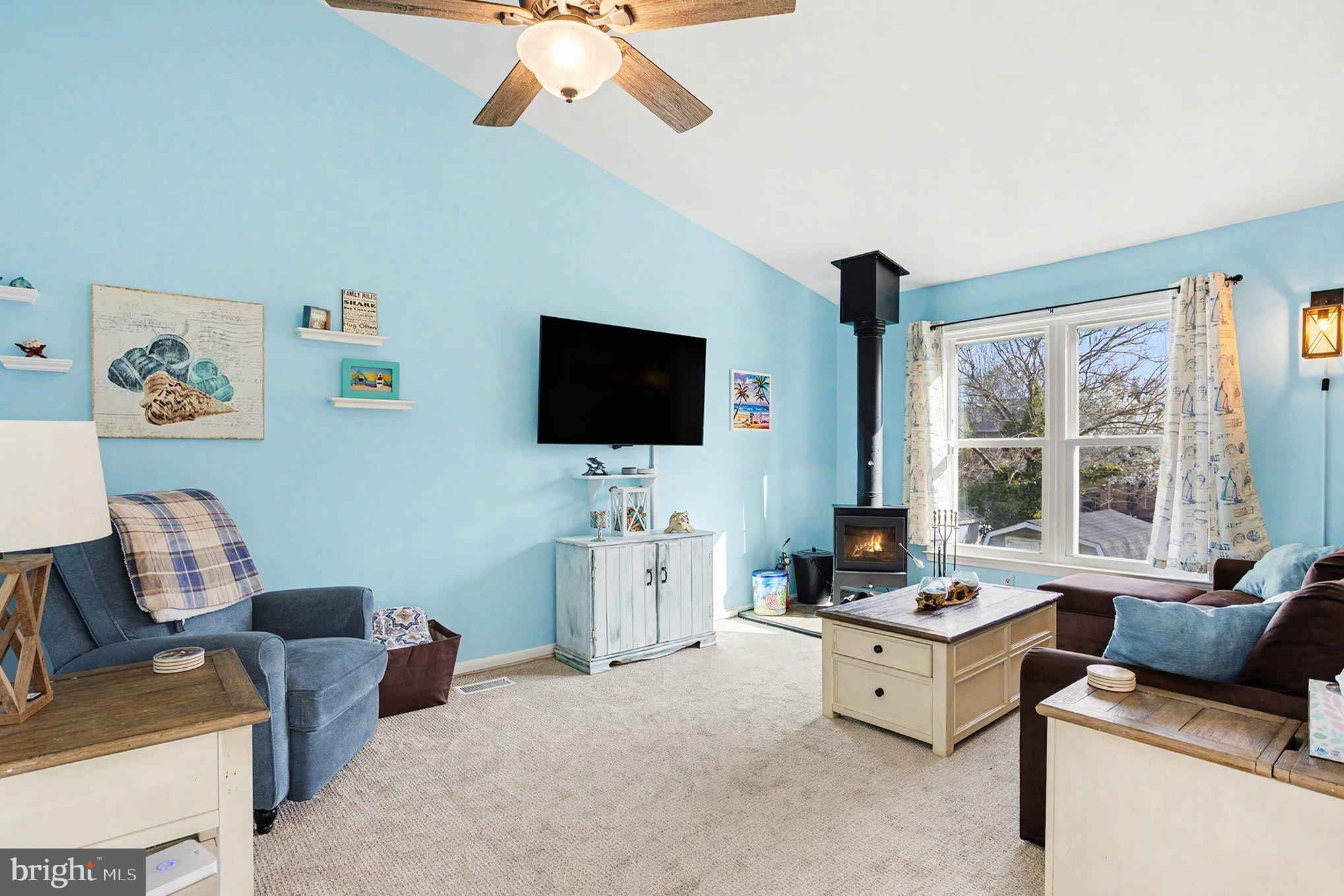 SILVER SPRING STATION - Residential