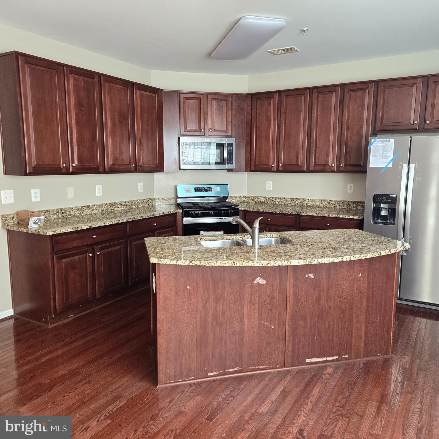 GREENWAY VILLAGE - Residential Lease