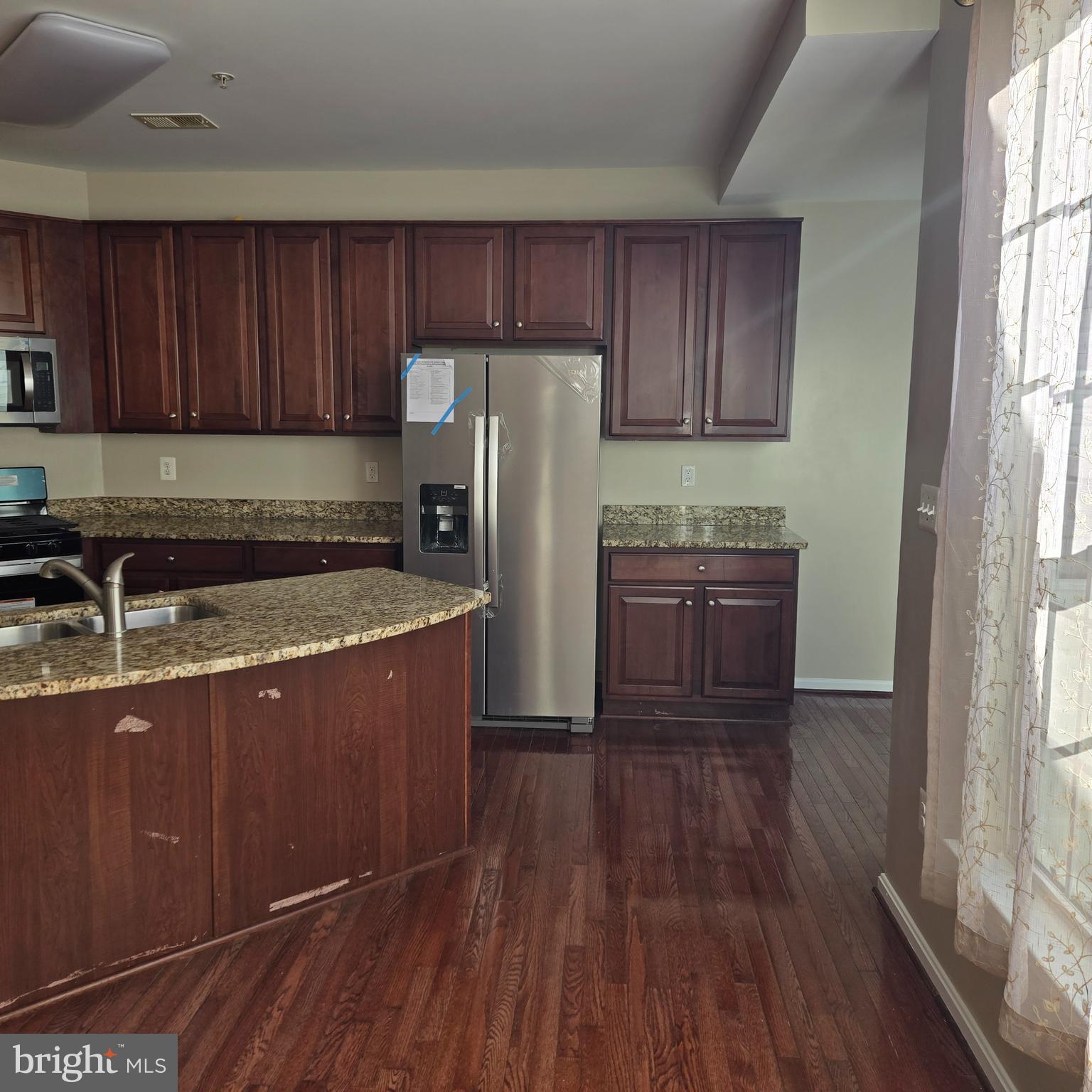 GREENWAY VILLAGE - Residential Lease