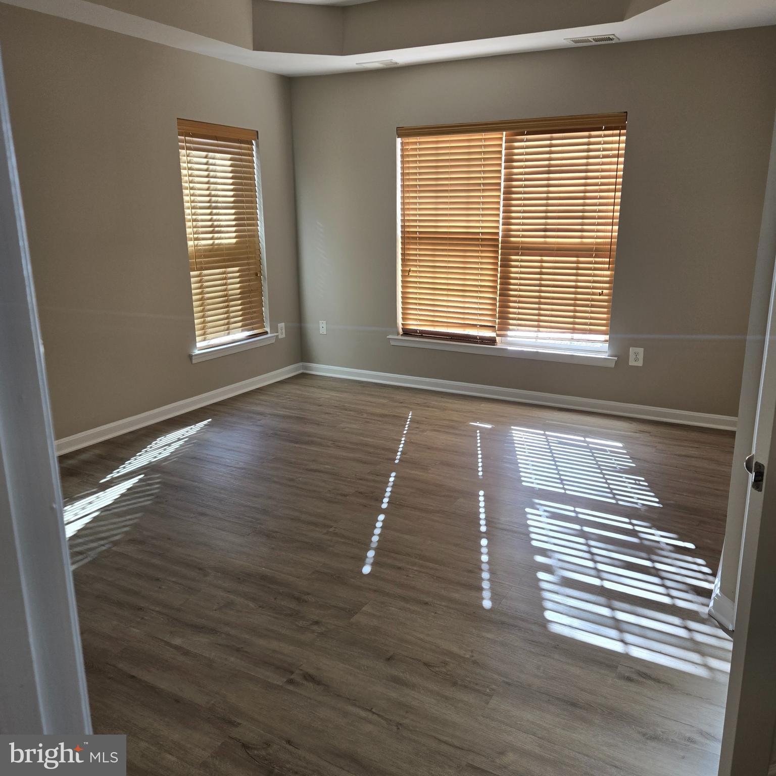 GREENWAY VILLAGE - Residential Lease