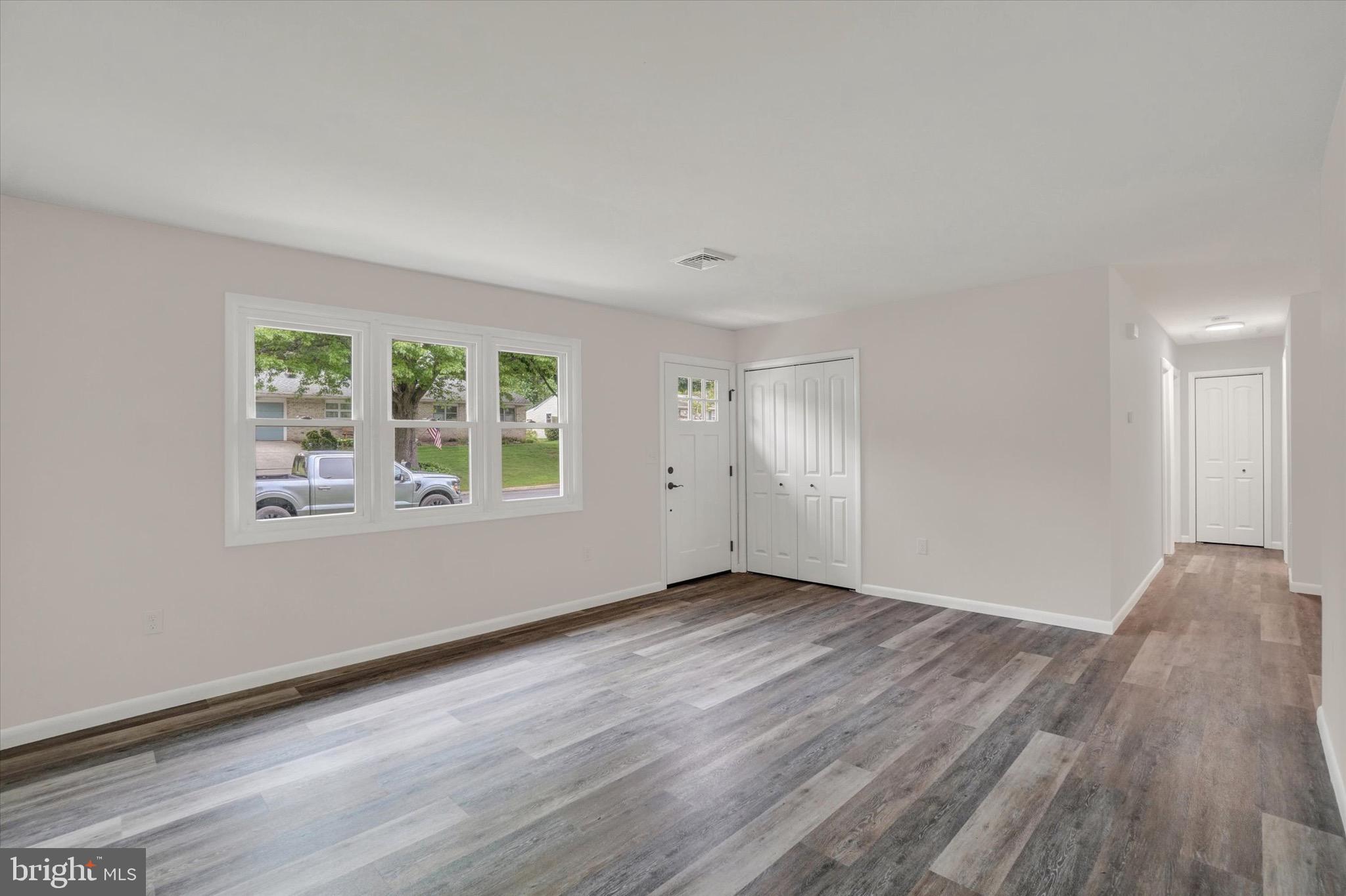 521 BENYOU LANE